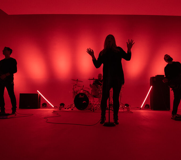 Release-Kampagne Debütalbum — Radiant