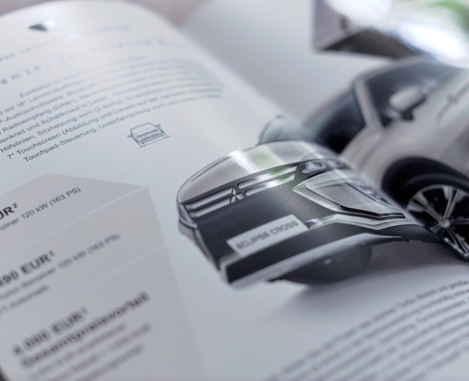 Mitsubishi Diamant Edition Prospektur Innenseiten 3